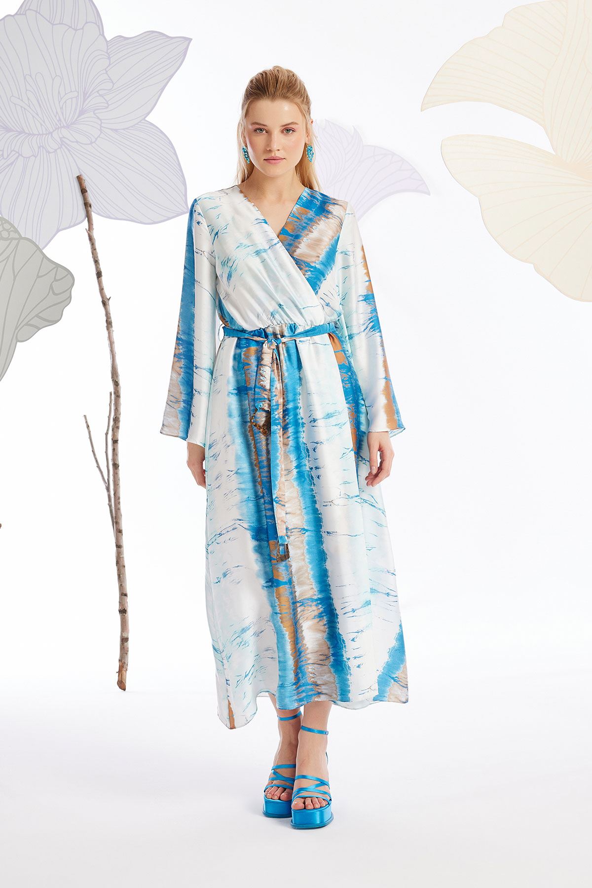 Batik Desenli Elbise Mavi