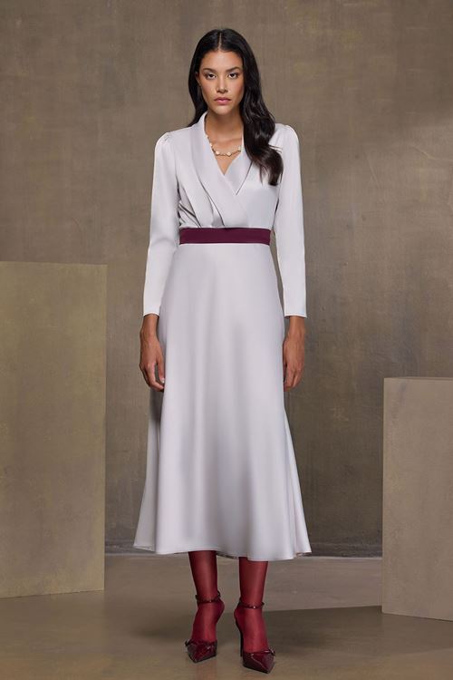 Şal Yaka Saten Elbise Taş