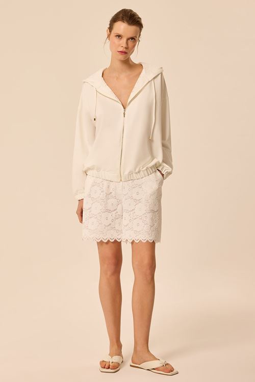 Aplike Nakışlı Sweatshirt Ekru